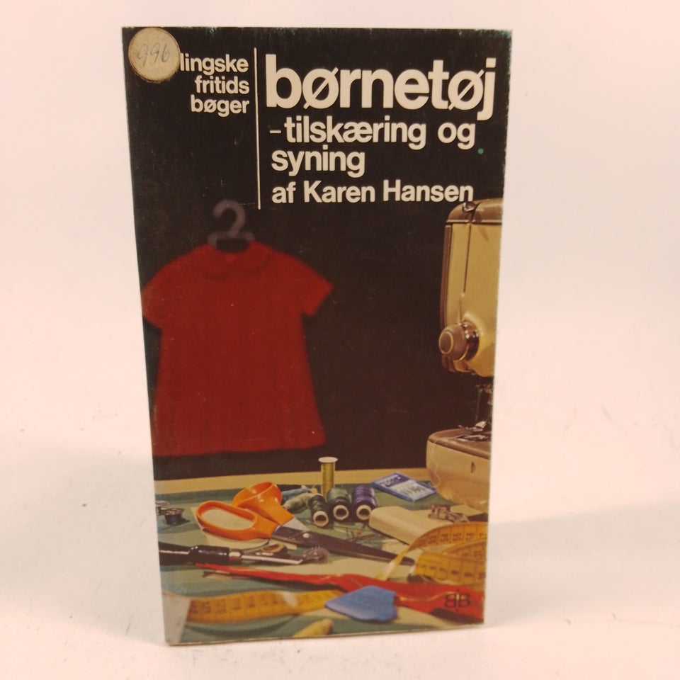 Børnetøj, Karen Hansen, emne: