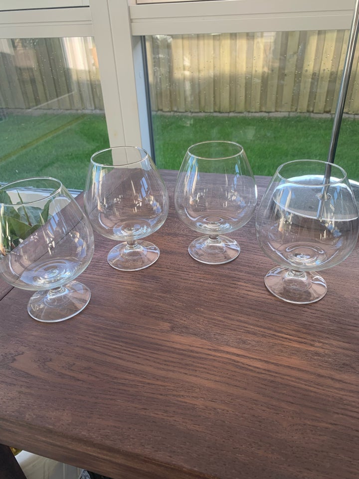 Glas, Cognac glad