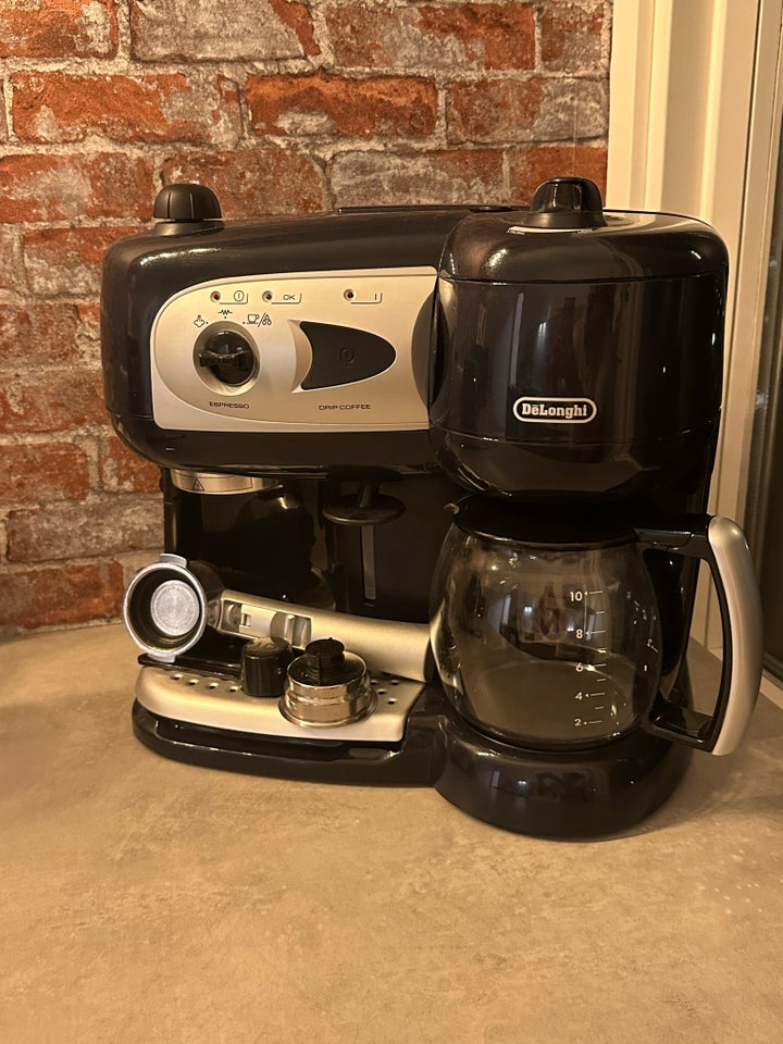 Kaffemaskine  Delonghi