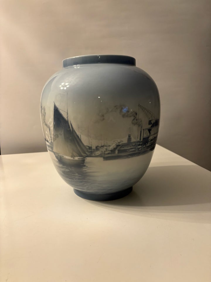 Porcelæn, Vase, Bing og Grøndahl