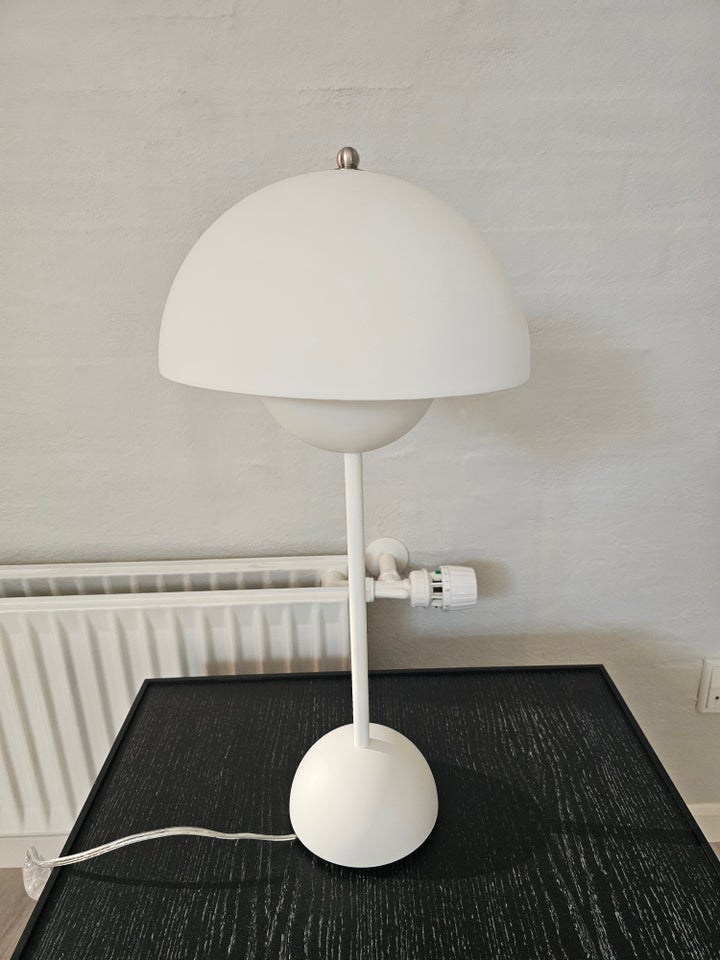 Verner Panton Vp3 bordlampe