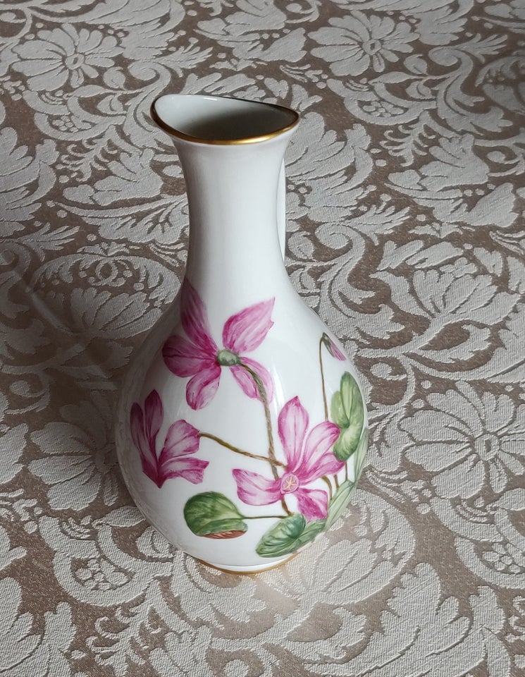 Porcelæn, Vase