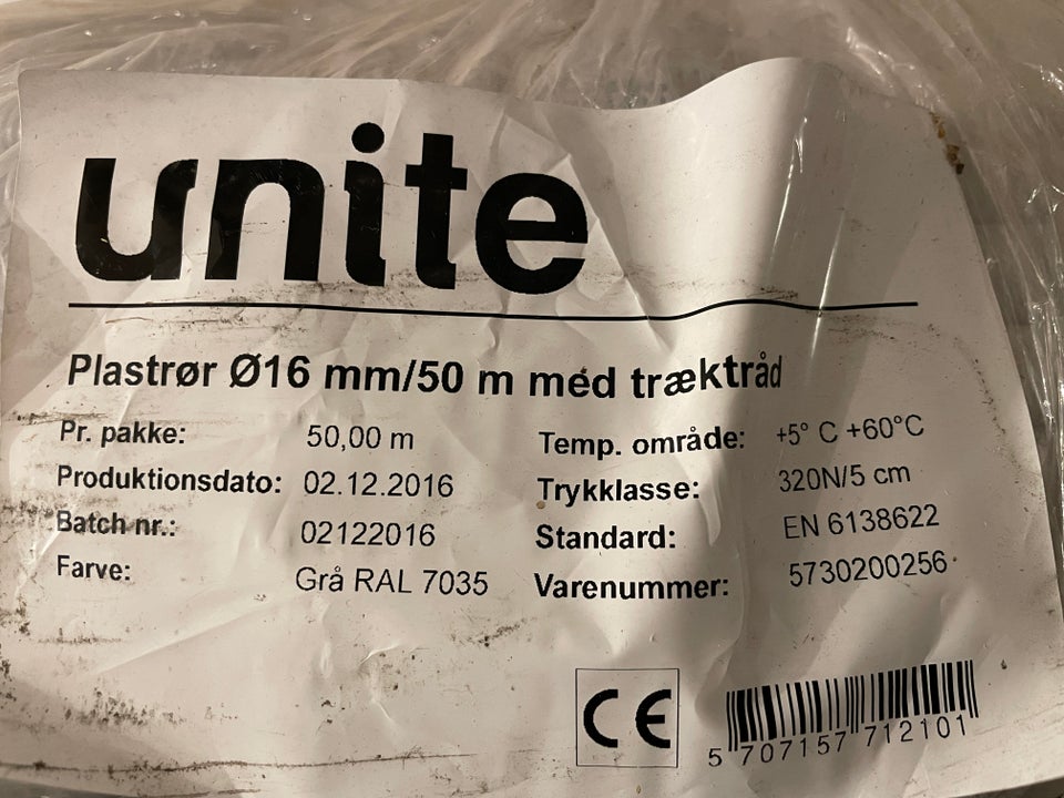 Plastrør Ø16 mm. med træktråd 50