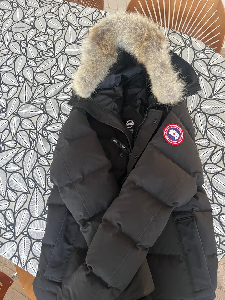 Dynejakke, str. M, Canada Goose