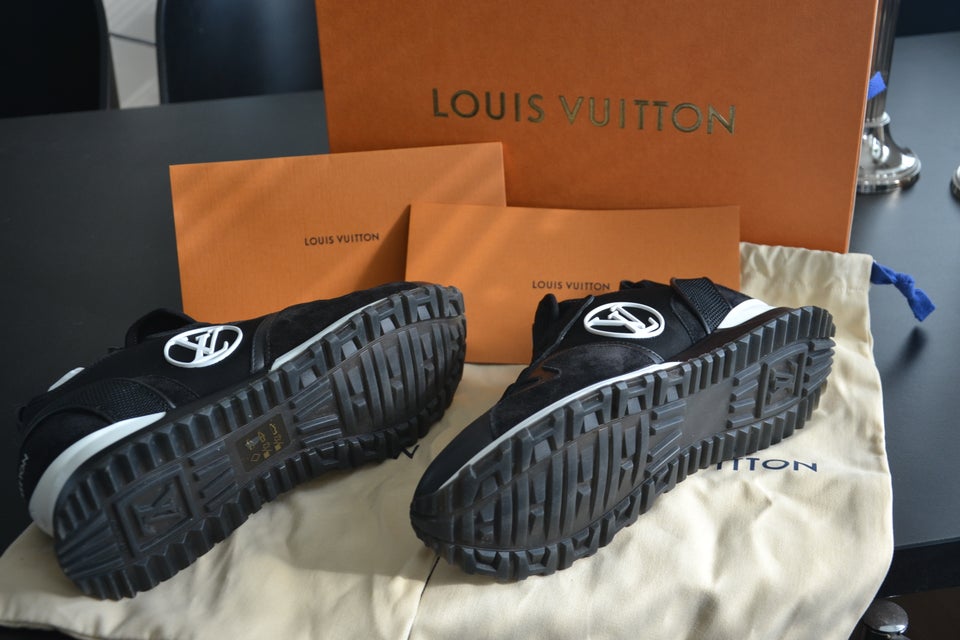 Sneakers, str. 39,5, Louis Vuitton