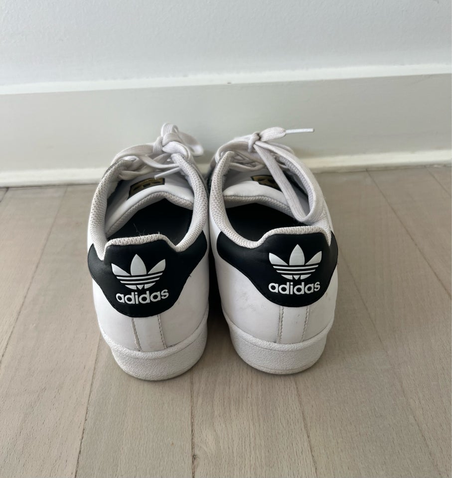 Sneakers, str. 40, Adidas