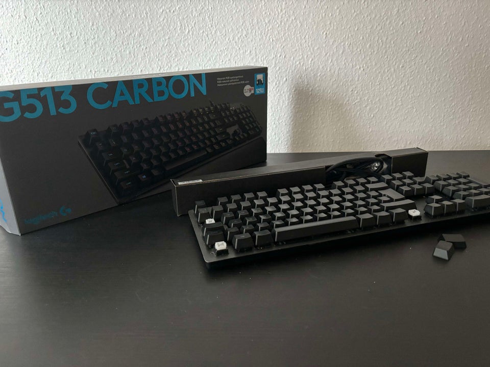 Gaming Logitech  G513 Carbon