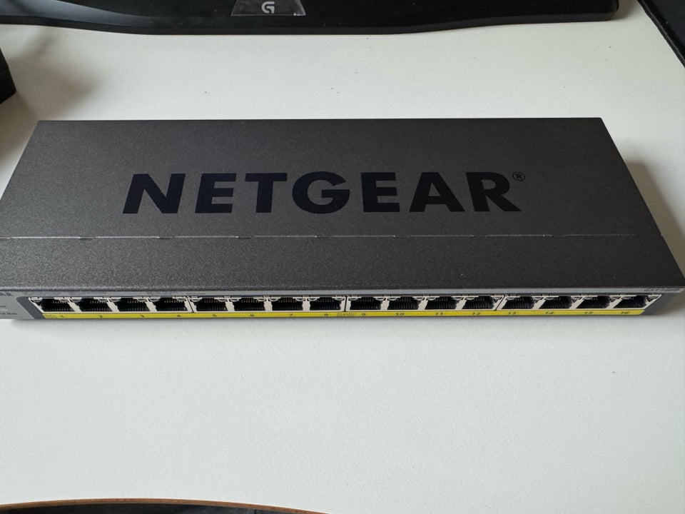 Switch, Netgear GS116pp poe+ ,