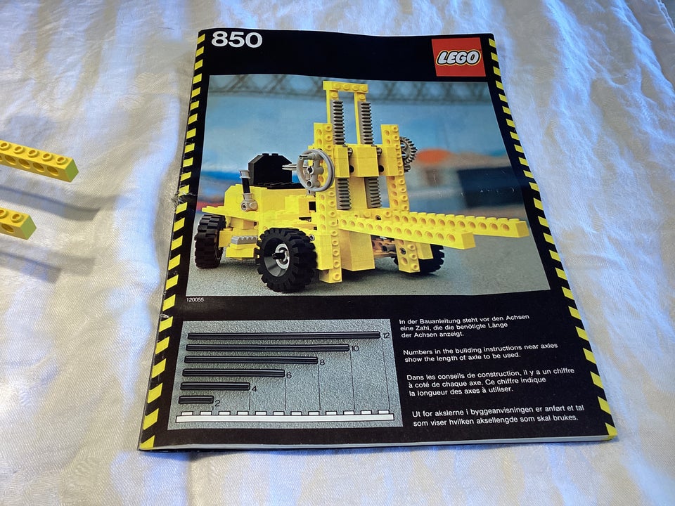 Lego Technic 850 - Fork Lift