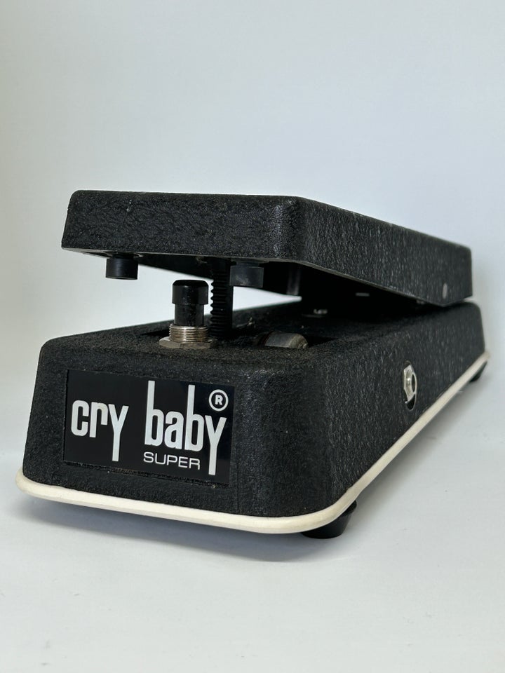 Original Crybaby wah Crybaby Super