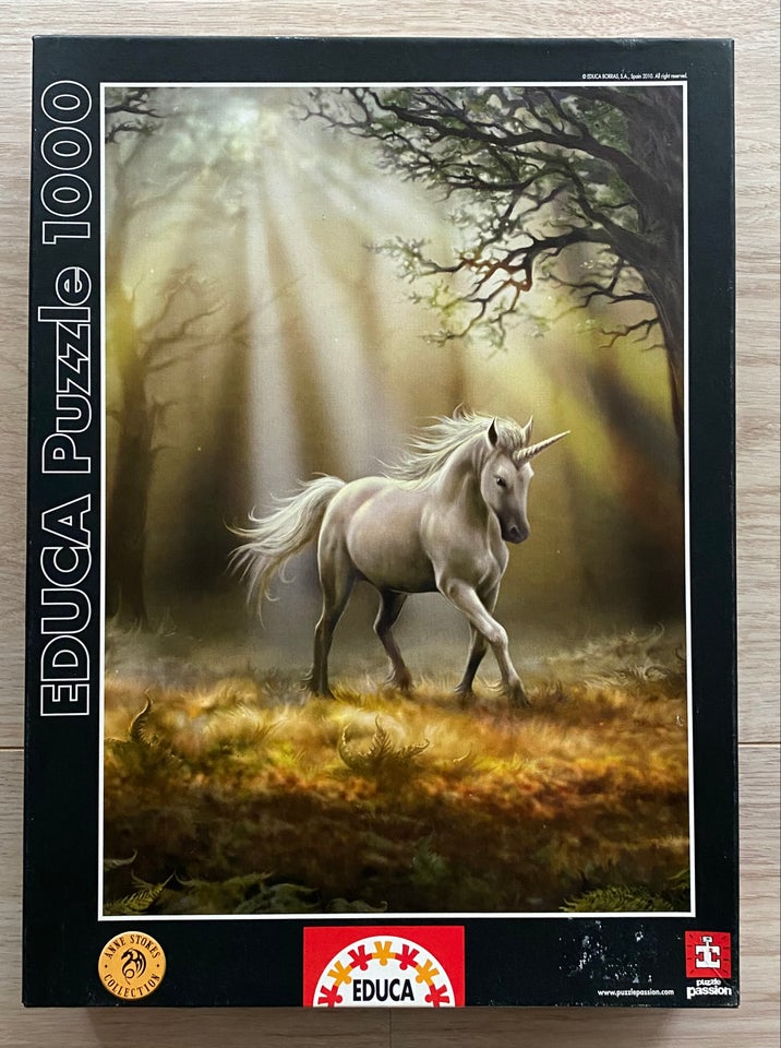 Glimpse of a Unicorn (Anne Stokes)