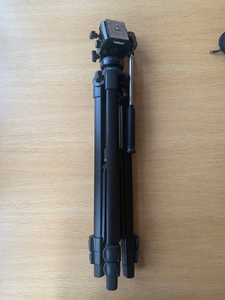 Tripod, Velkommen, Videomate 638