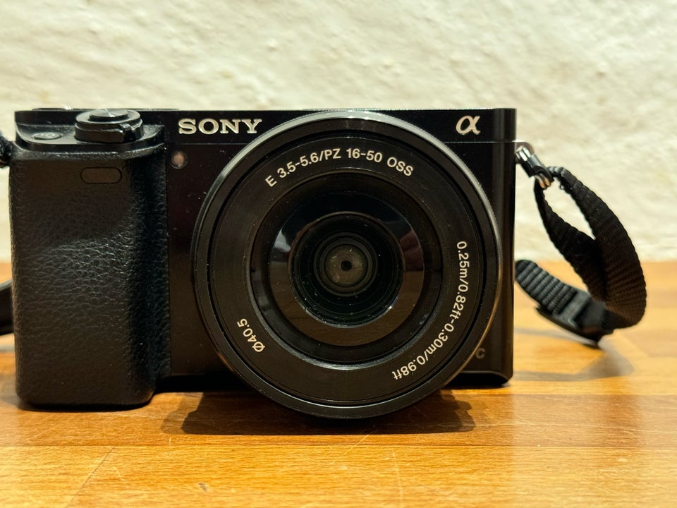 Sony, Alpha 6000, 24 megapixels