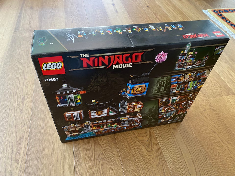 Lego Ninjago 70657 - NINJAGO City