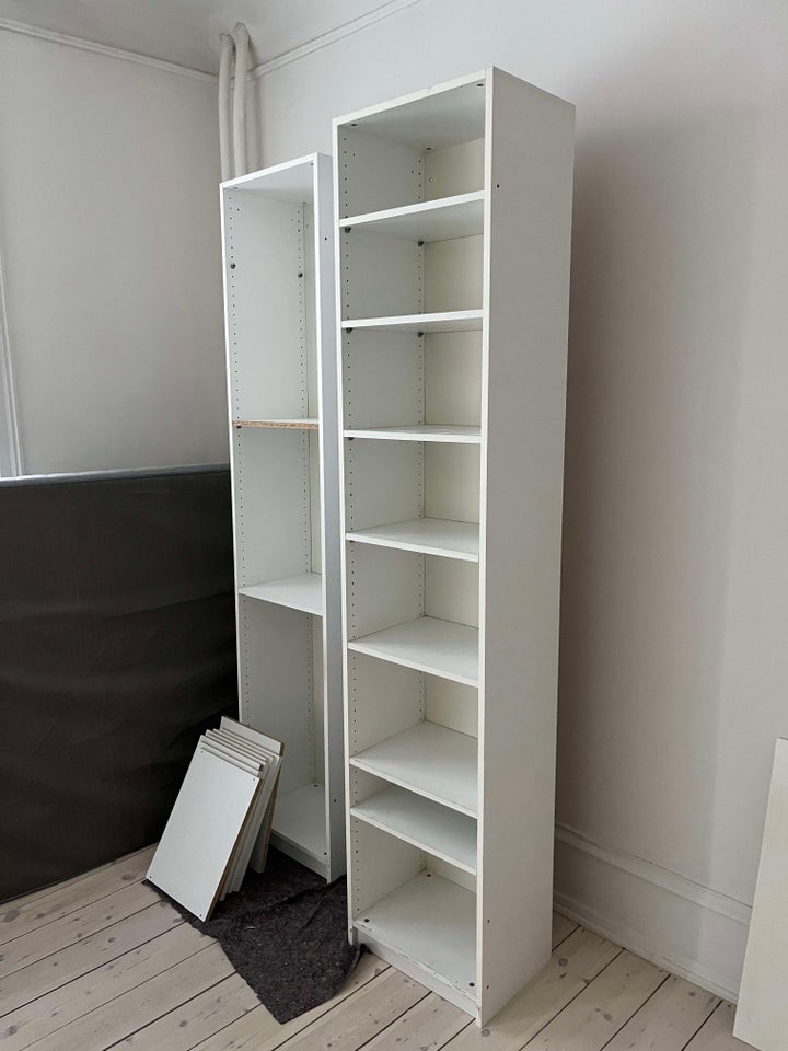 Andet skab, IKEA, b: 50 d: 36 h: 237