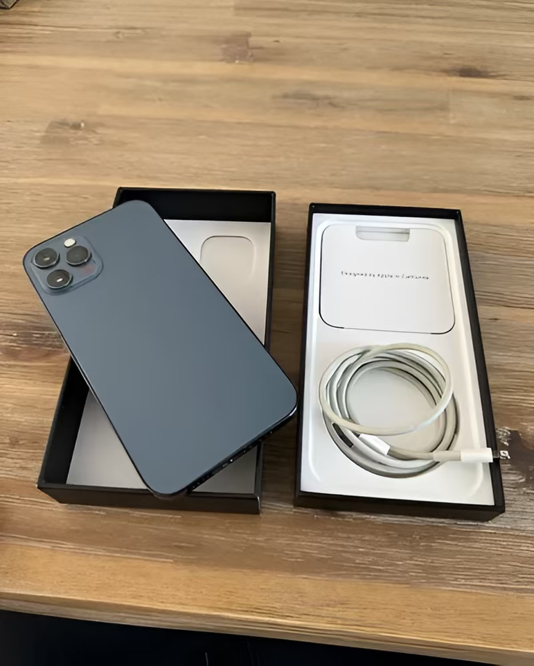 iPhone 12 Pro, 256 GB, sort