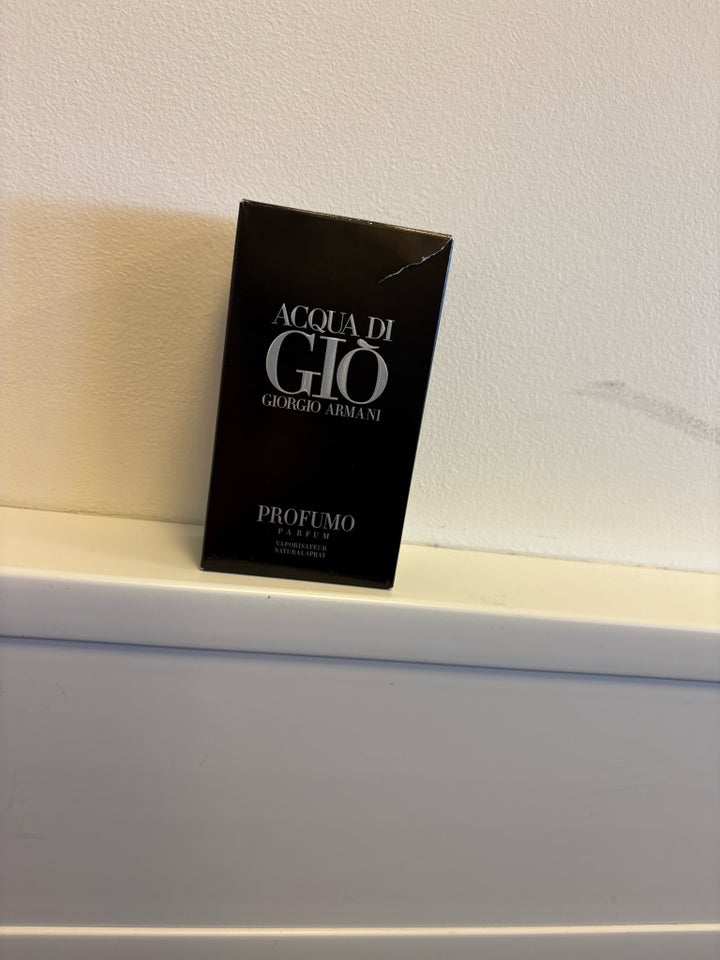 Parfume, Armani acqua di gil