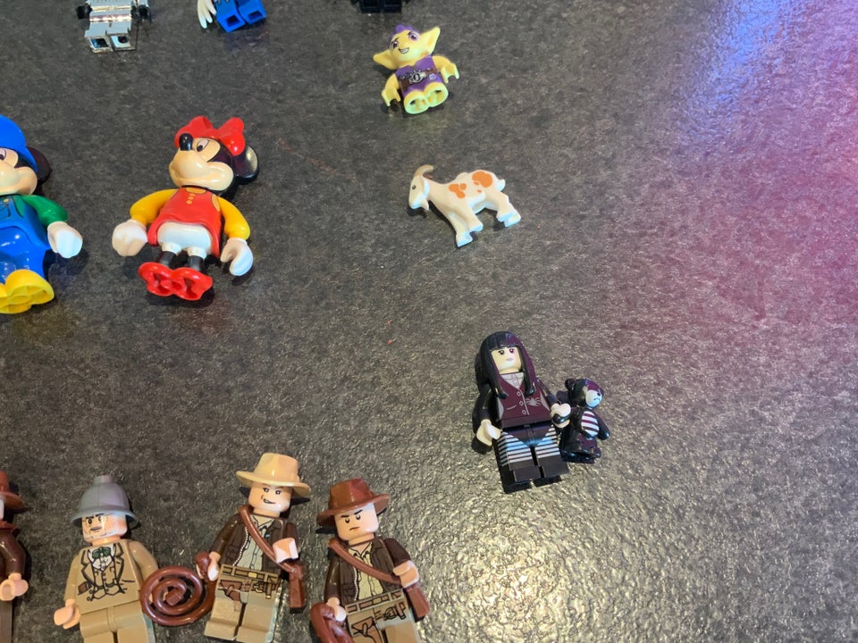 Lego Minifigures Diverse