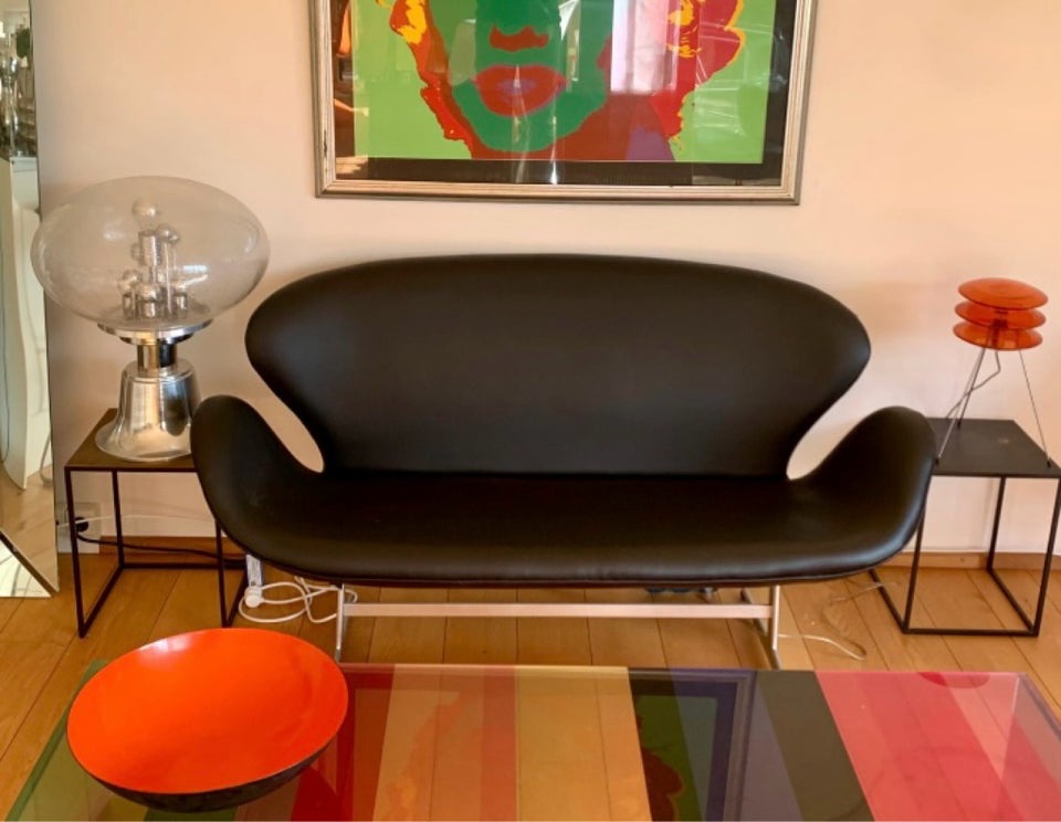 Arne Jacobsen Svane sofa Sofa Its koral