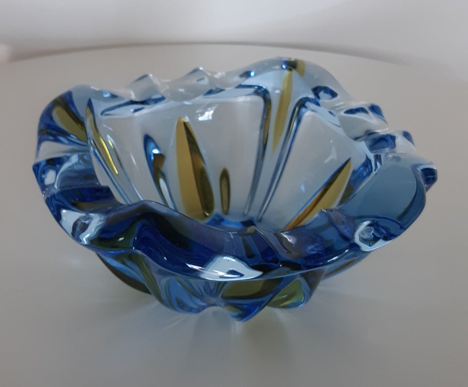 Glas skål, Murano glas