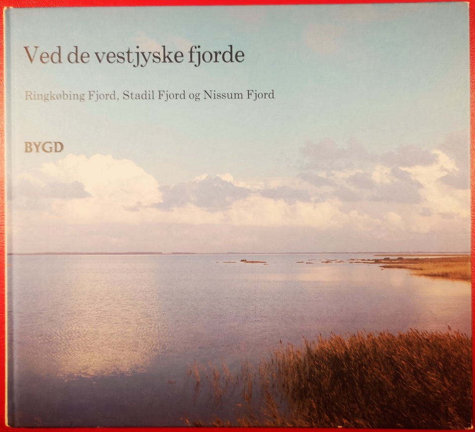 VED DE VESTJYSKE FJORDE,