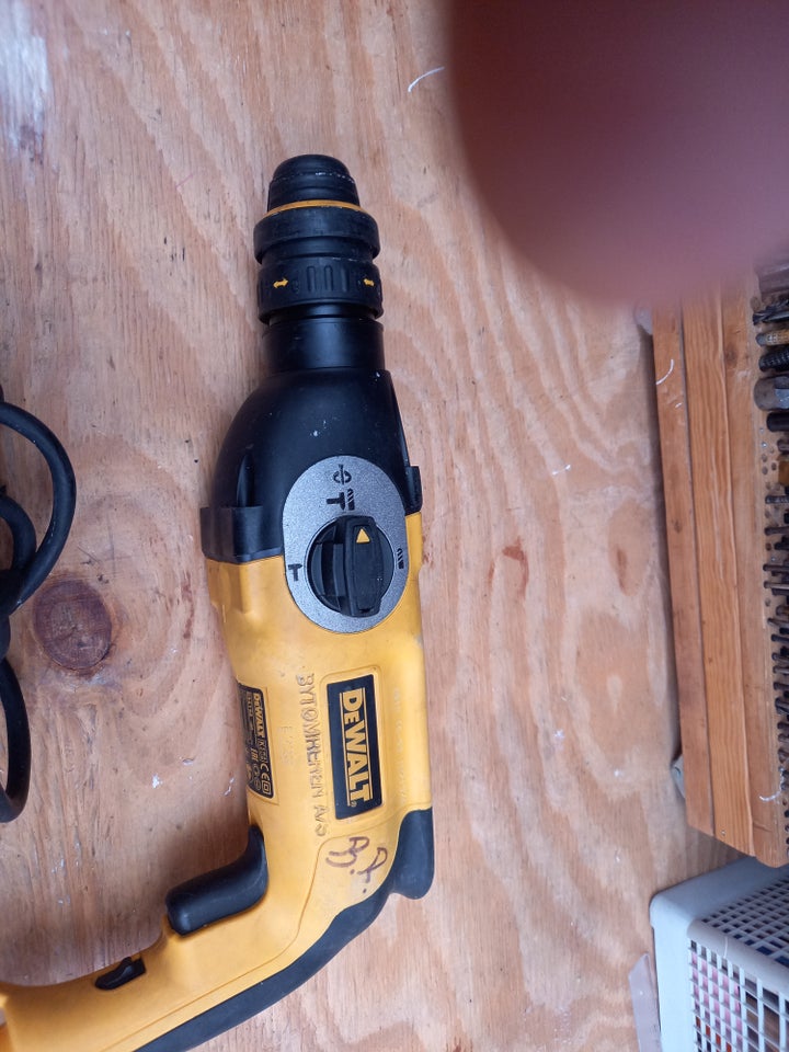 Borehammer, Dewalt