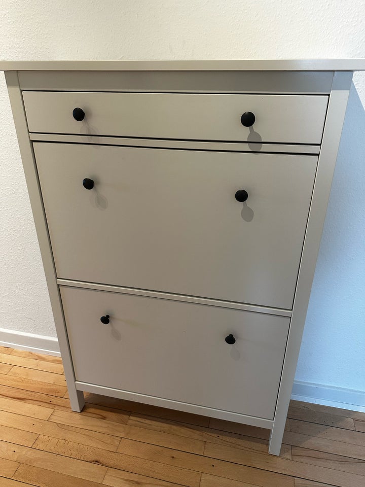 Skoskab, Ikea Hemnes , b: 89 d: 30 h: