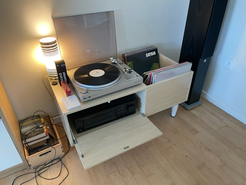 Bord til pladespiller og lp / vinyl