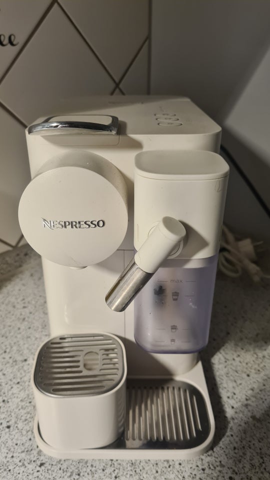 Nespresso Kaffemaskine