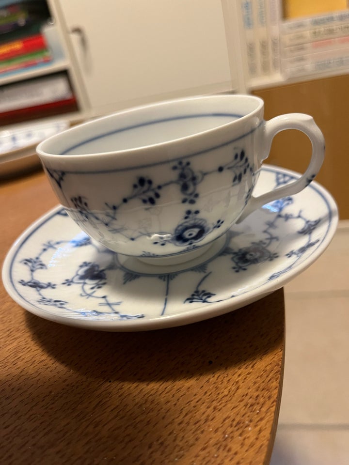 Porcelæn, Kaffekop med tallerken,