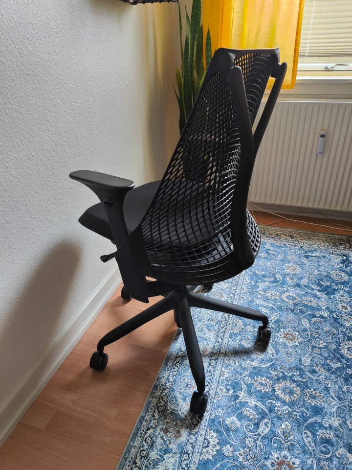 Kontorstol Herman Miller Sayl