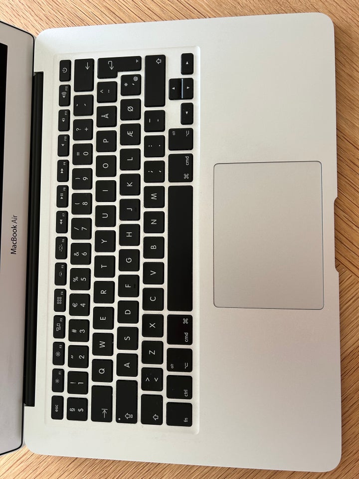 MacBook Air, 13,3 (2014), 1,3 GHz