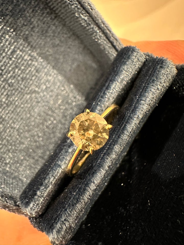 Ring, guld, Smuk naturlig diamant