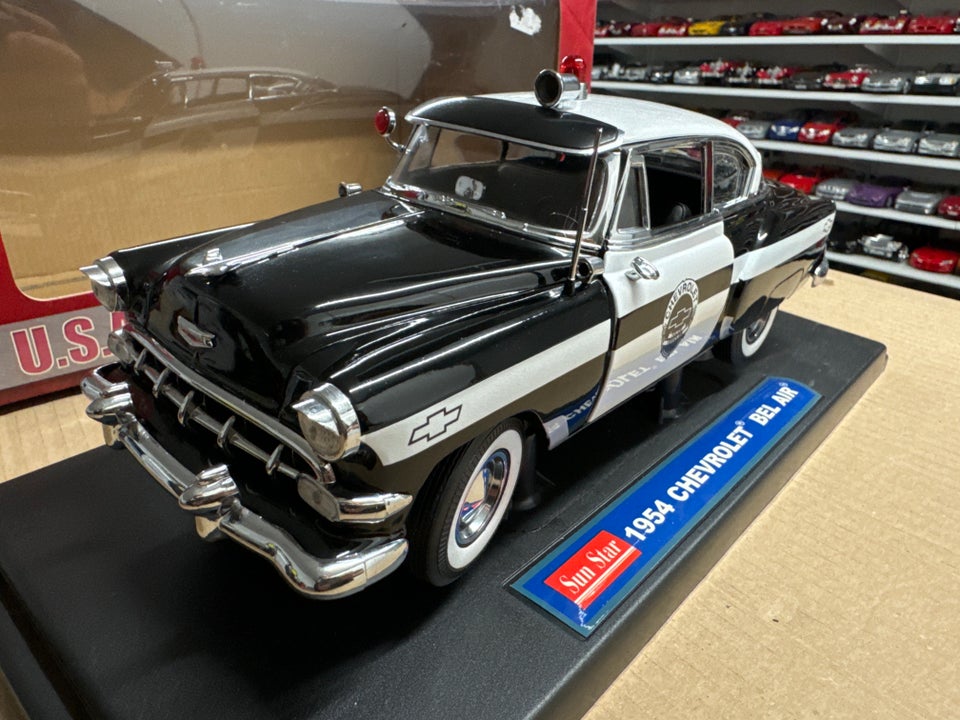 Modelbil Chevrolet Bel Air 1954