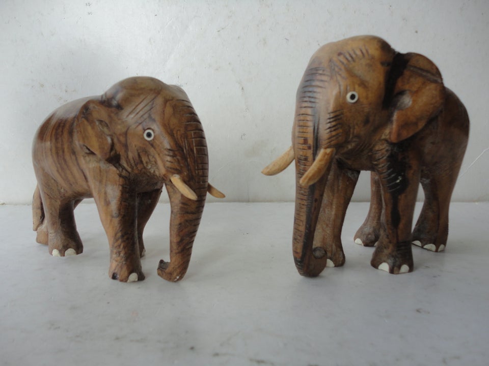 2 ELEFANTER  ELEFANT