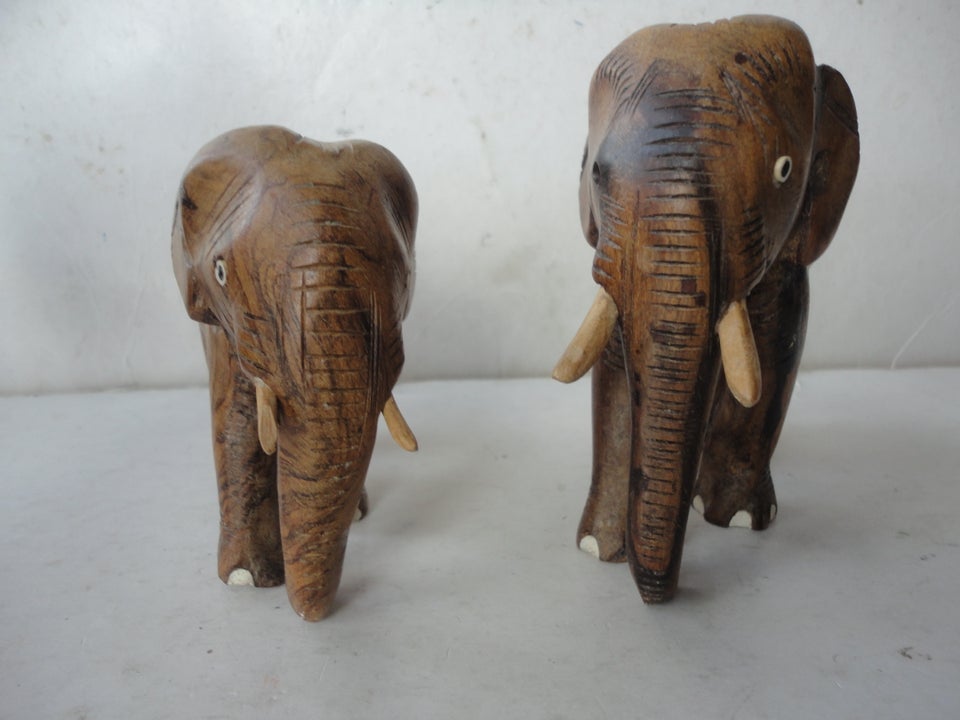 2 ELEFANTER  ELEFANT