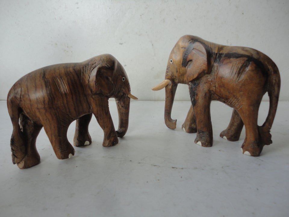 2 ELEFANTER  ELEFANT