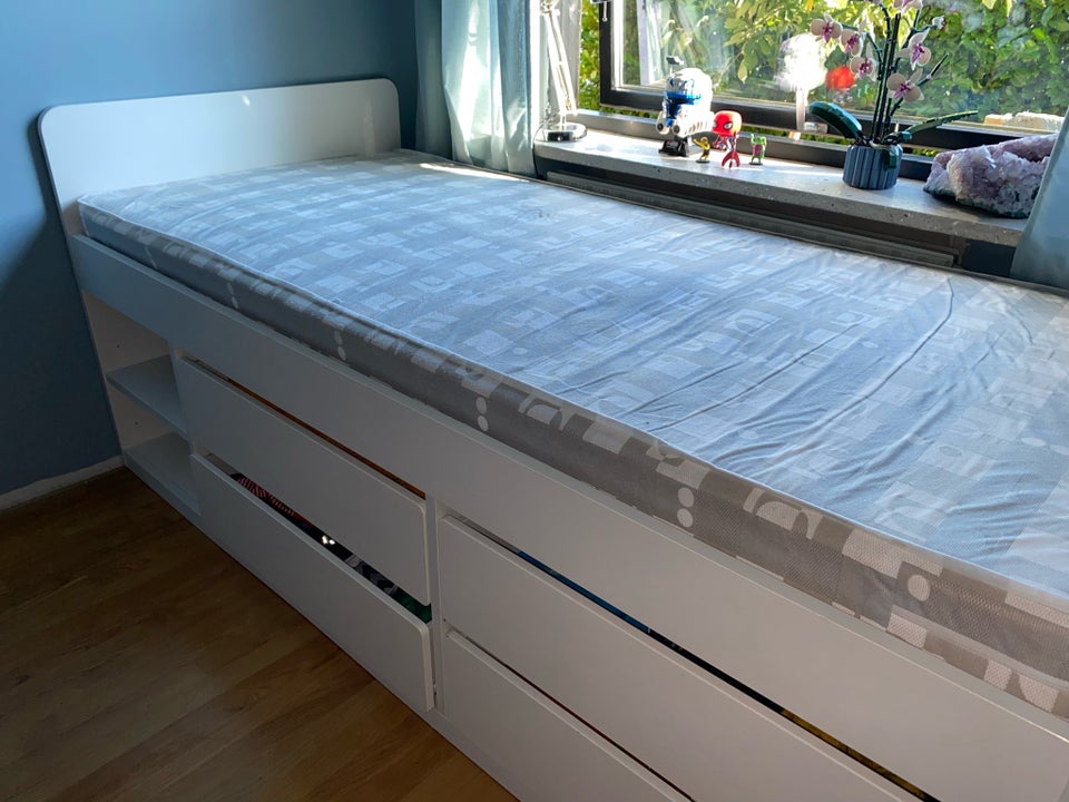 Enkeltseng, IKEA, b: 90 l: 200