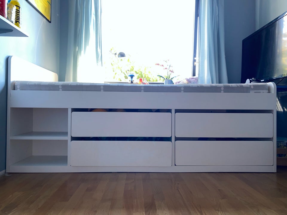 Enkeltseng, IKEA, b: 90 l: 200