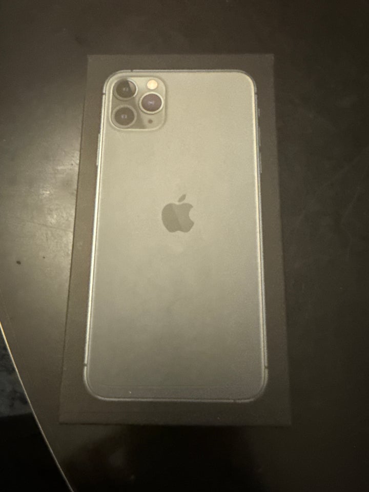 iPhone 11 Pro Max, 256 GB, grøn