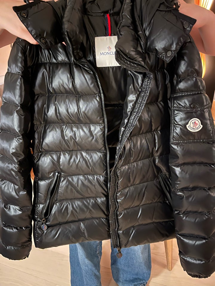 Vinterjakke, str. 42, Moncler