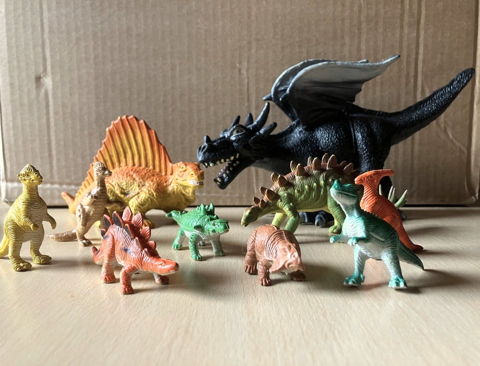 Figurer, Drage og dinoèr.