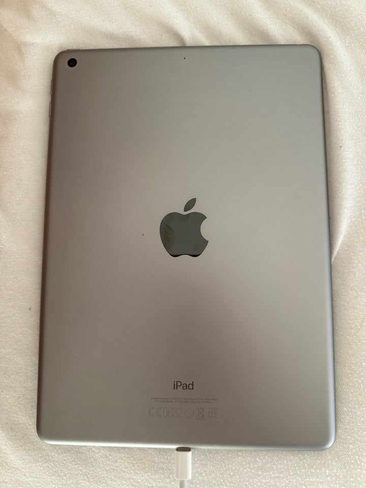 iPad 5, 32 GB, Perfekt