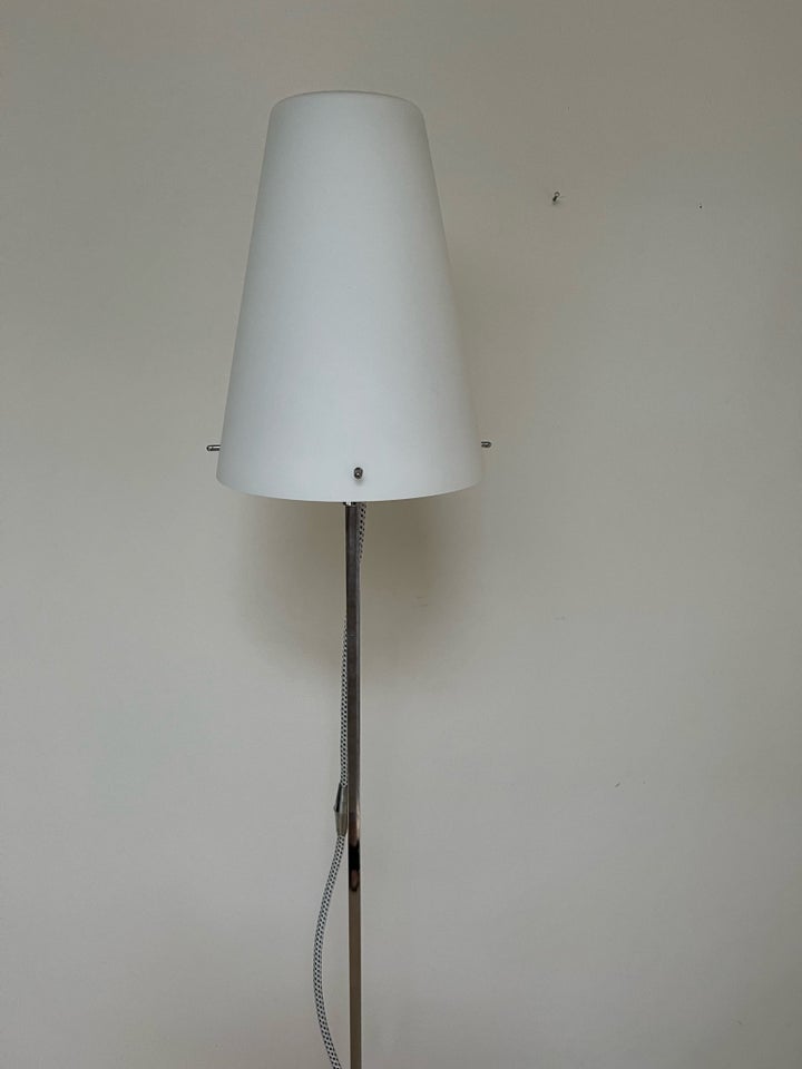 Gulvlampe, TERRA