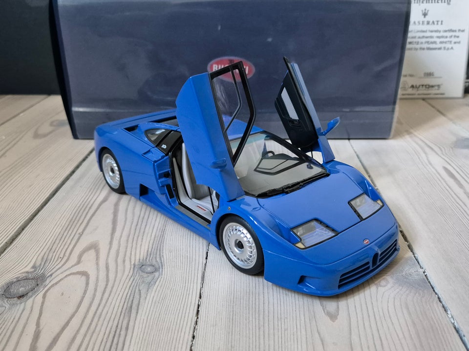 Modelbil, Autoart Bugatti EB110,