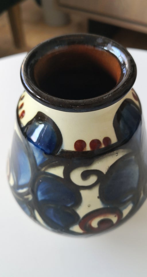 Annashaab vase , Keramik , 65 år gl.