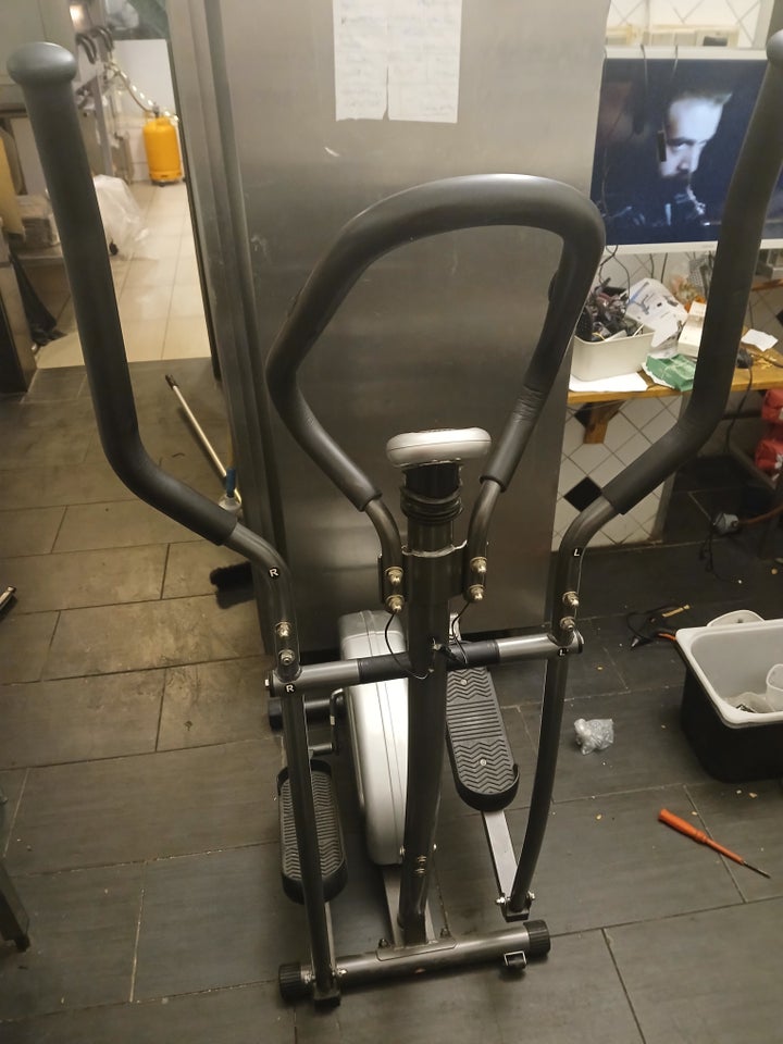 Crosstrainer, Crosstrainer,