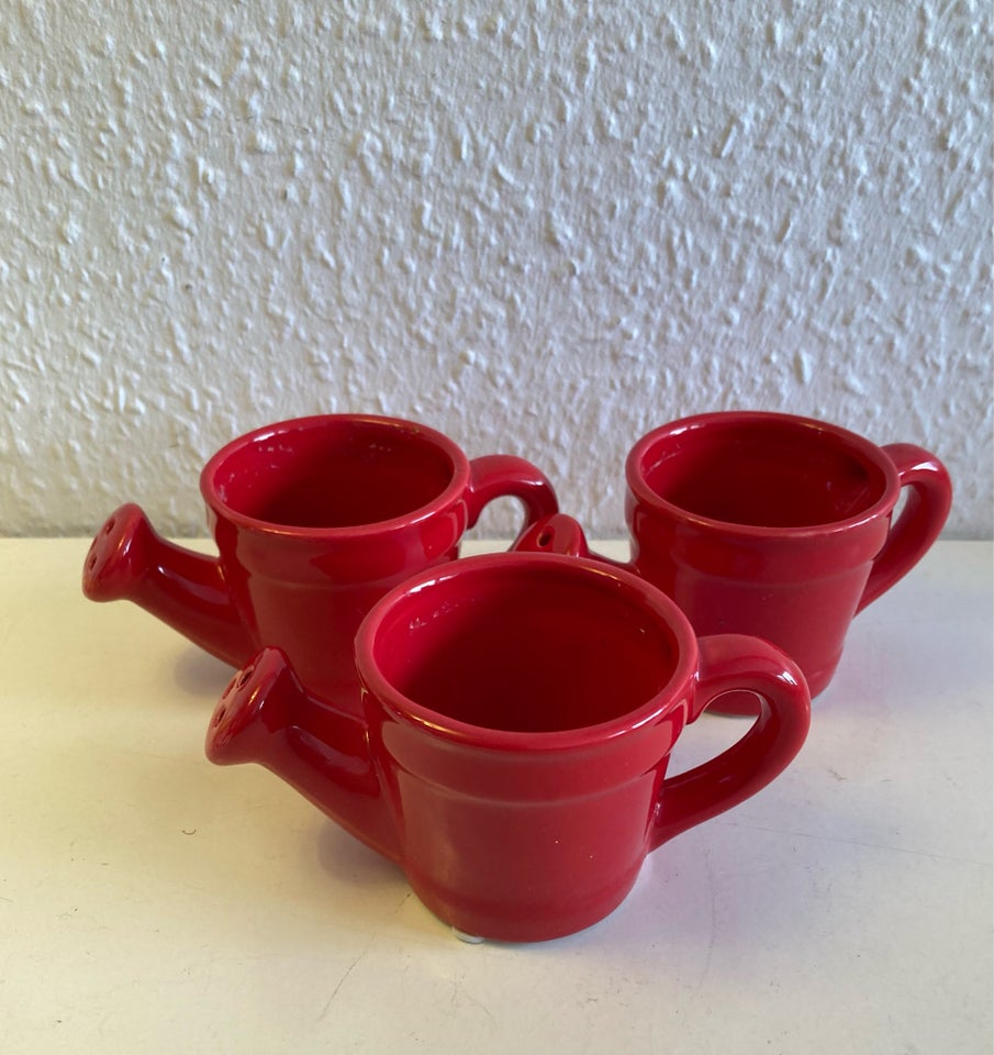 Keramik 3 røde vandkande krukker
