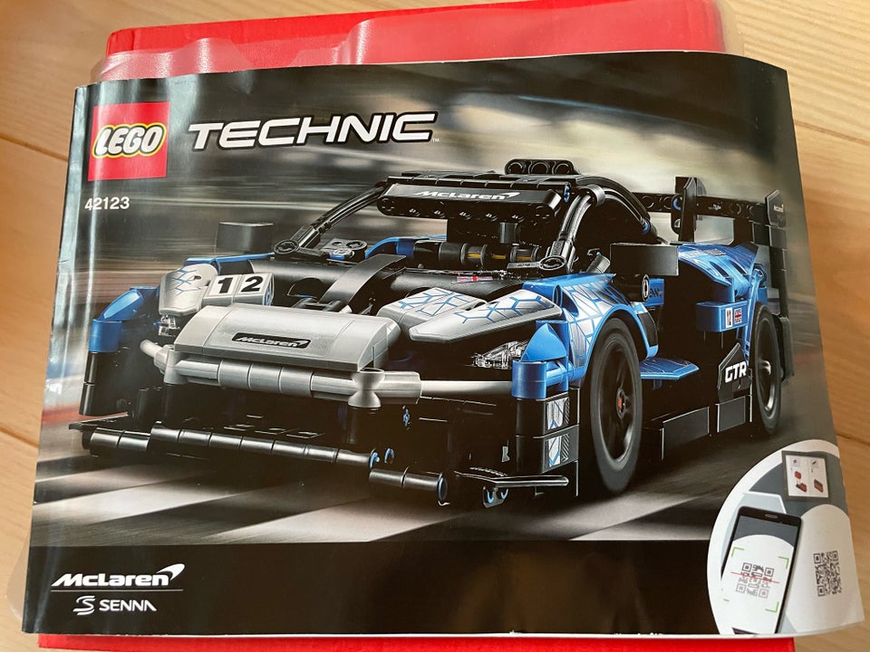 Lego Technic, McClaren Sienna GTR