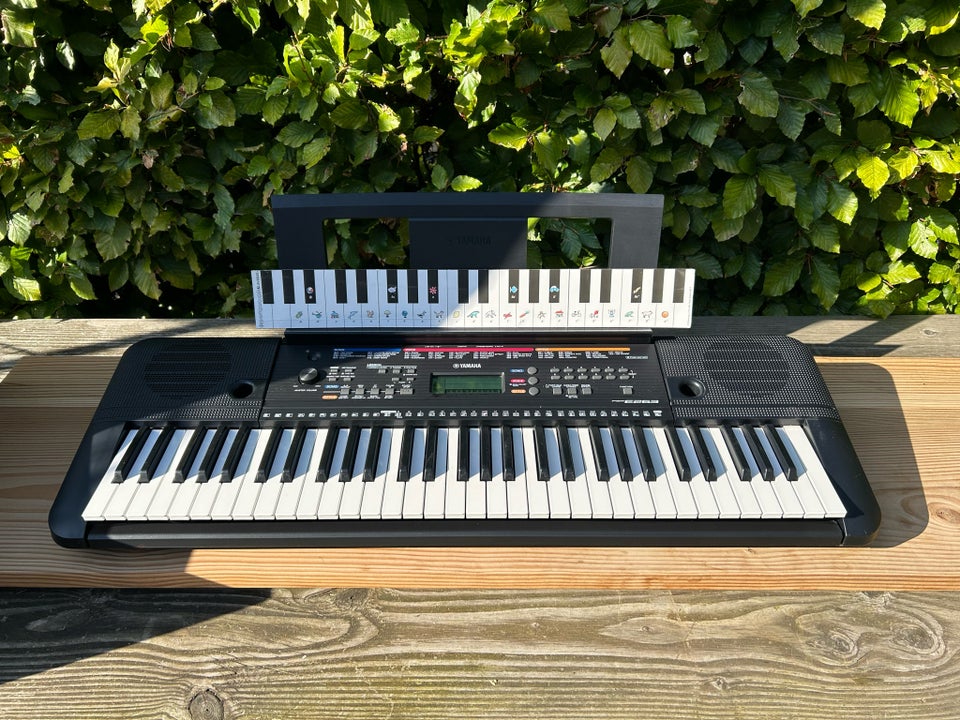 Keyboard Yamaha Psr-e263